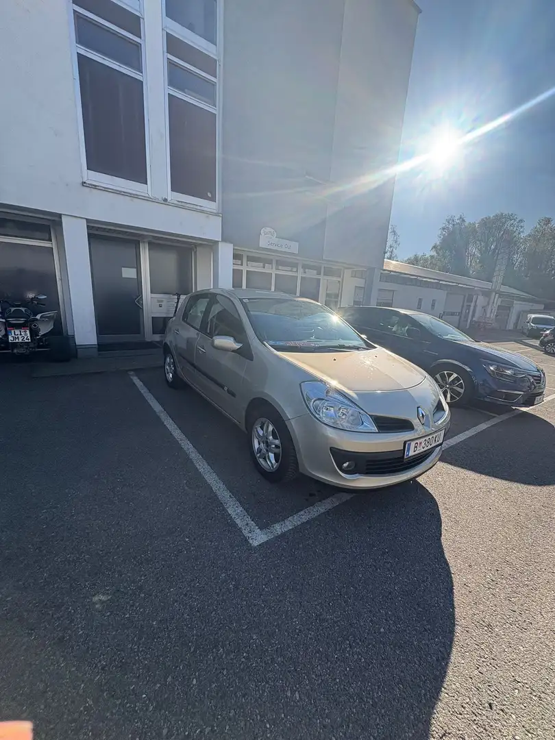 Renault Clio Expression 1,2 16V - 2