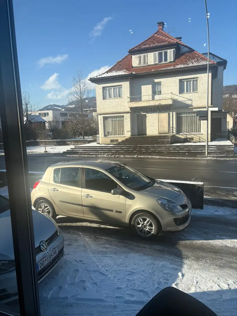 Renault Clio Expression 1,2 16V - 1