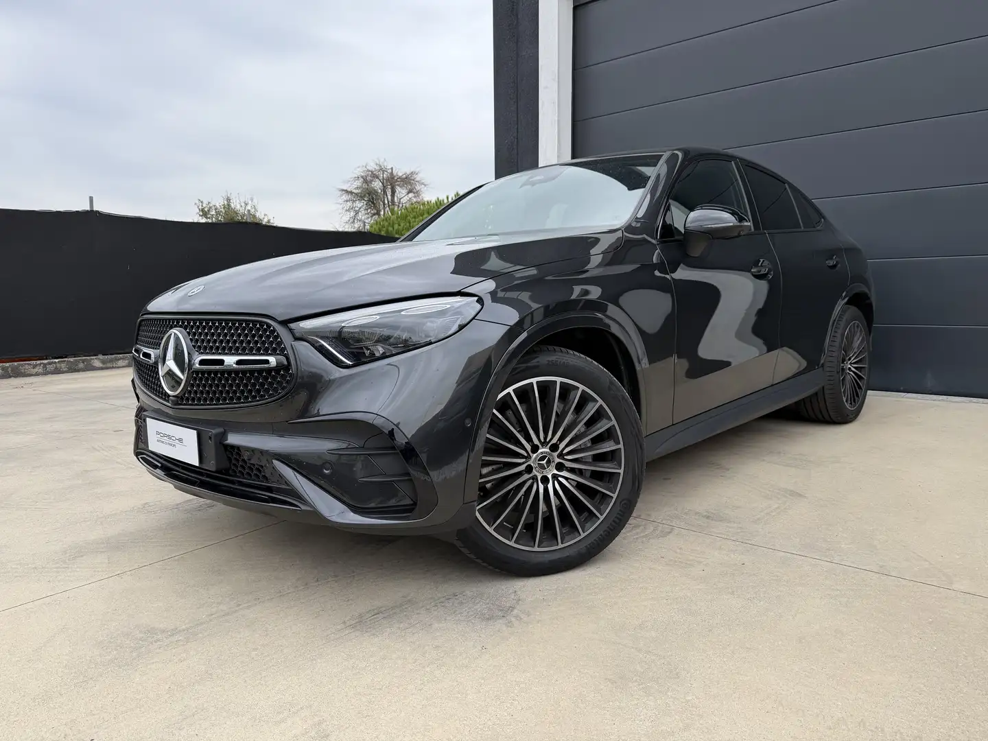 Mercedes-Benz GLC 220 Coupe Premium AMG DISTRONIC *DIGITAL LIGHT *GANCIO Grigio - 1
