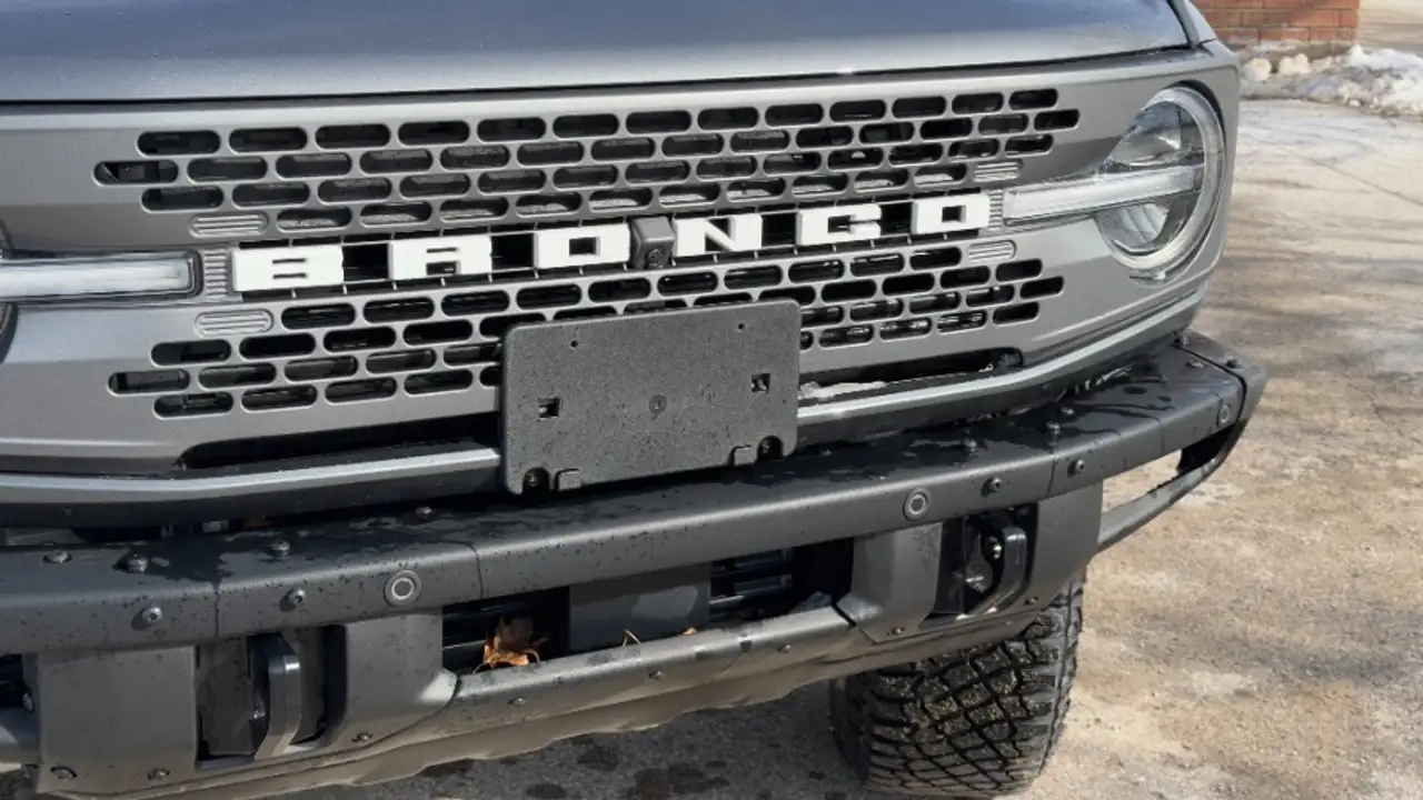 Ford Bronco photo Ford Bronco