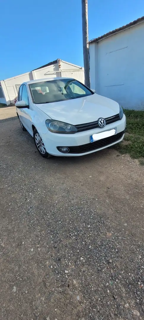Volkswagen Golf - 2