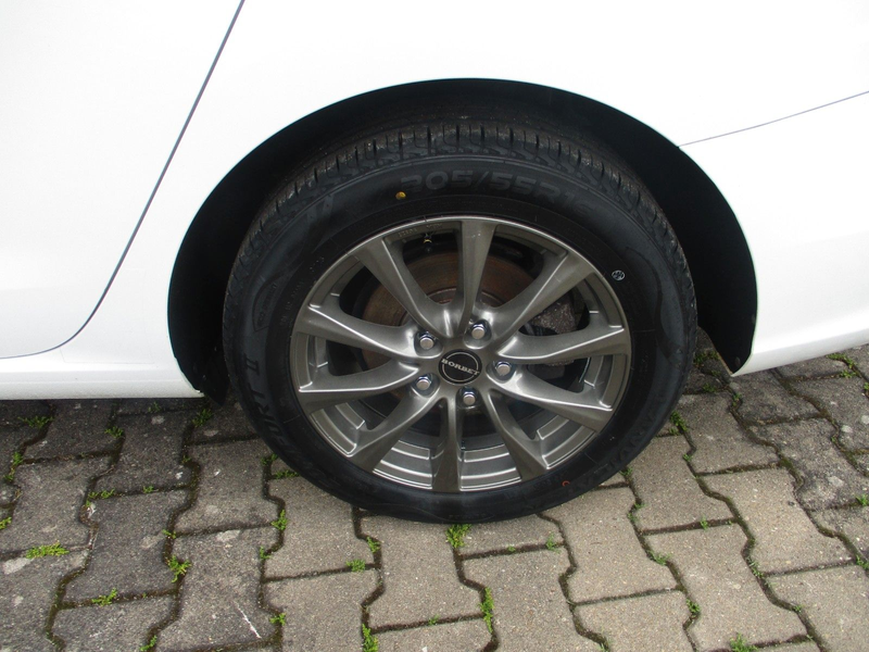 Hyundai i30 cw Pure+Navi+Kamera — photo 3