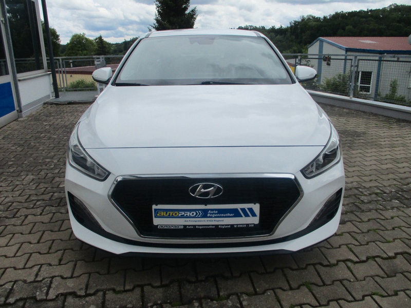 Hyundai i30 cw Pure+Navi+Kamera — photo 8