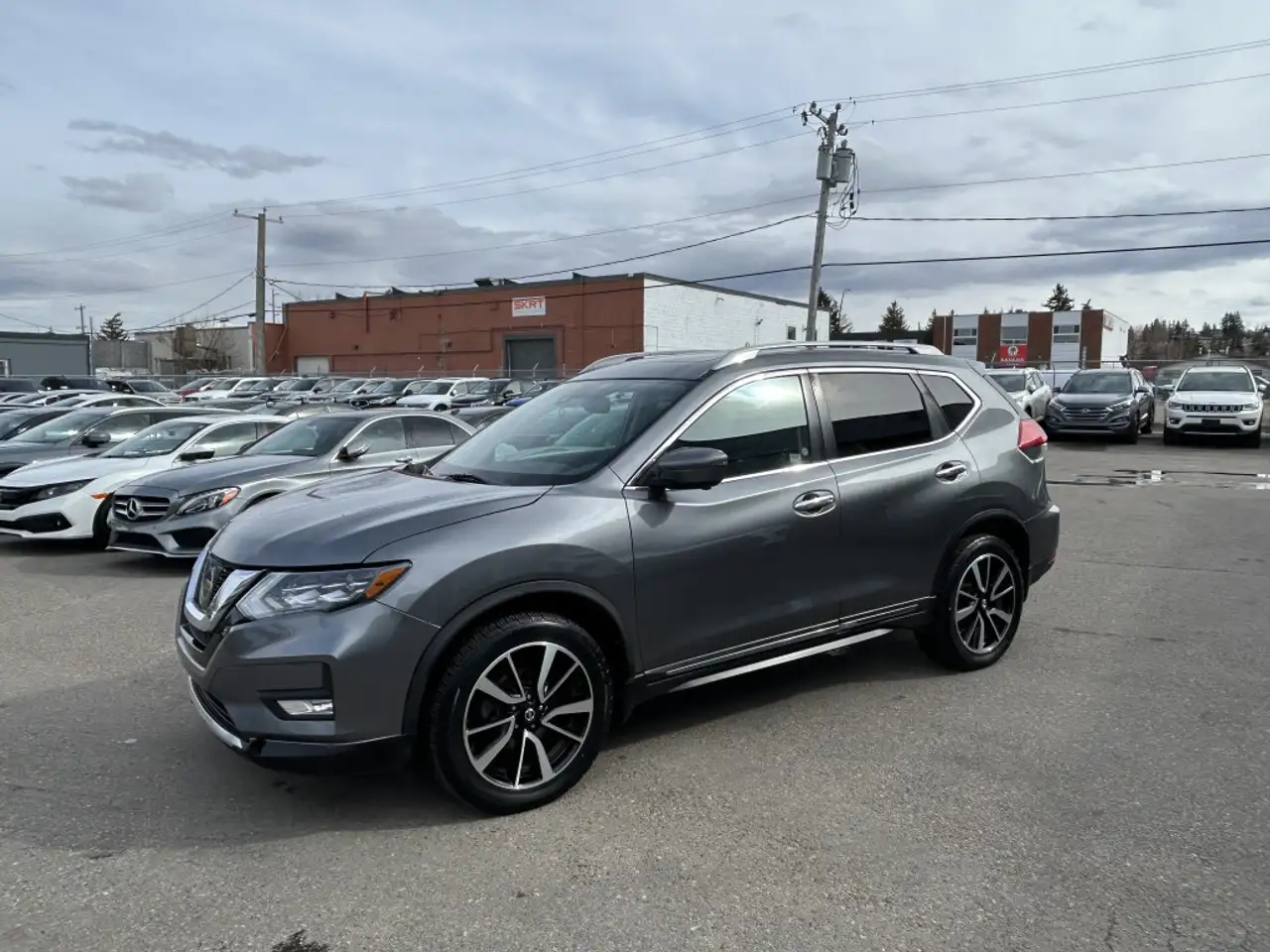 Nissan Rogue снимка Nissan Rogue