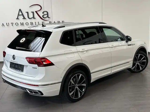 Volkswagen Tiguan Allspace view 5