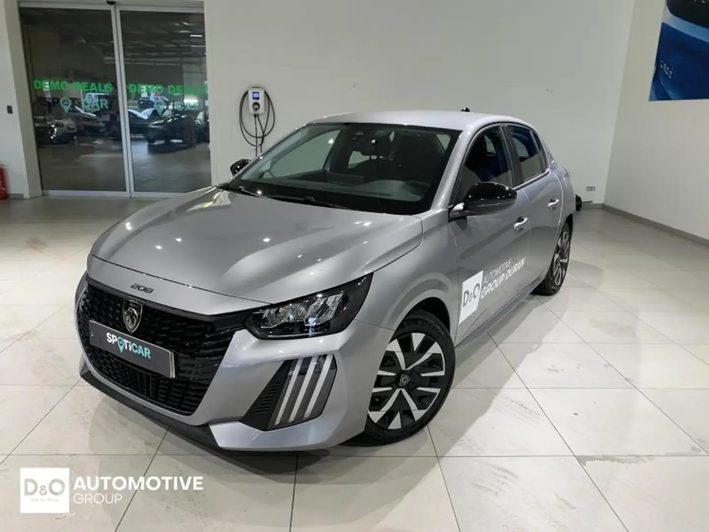 Peugeot 208 active Grau - 1