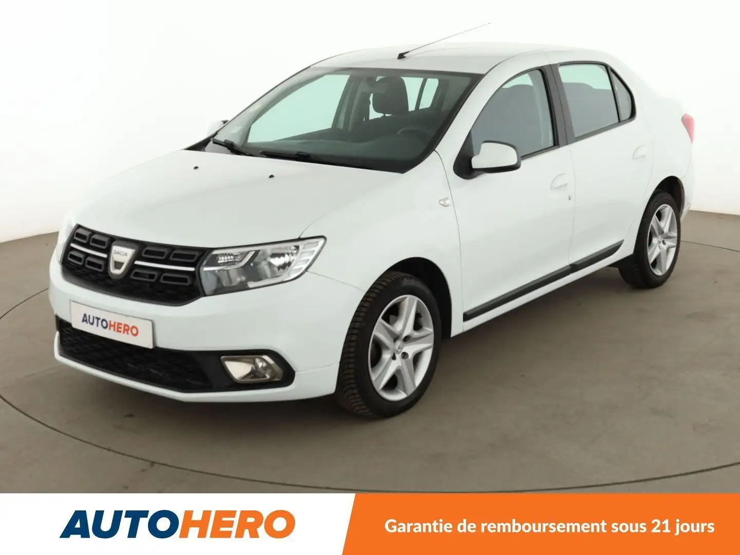 Dacia Logan 1.5 Blue dCi Confort Blanc - 1