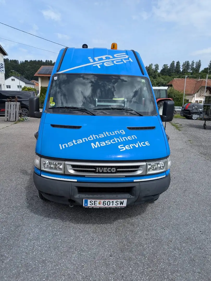 Iveco Daily Daily 40 C Blau - 1