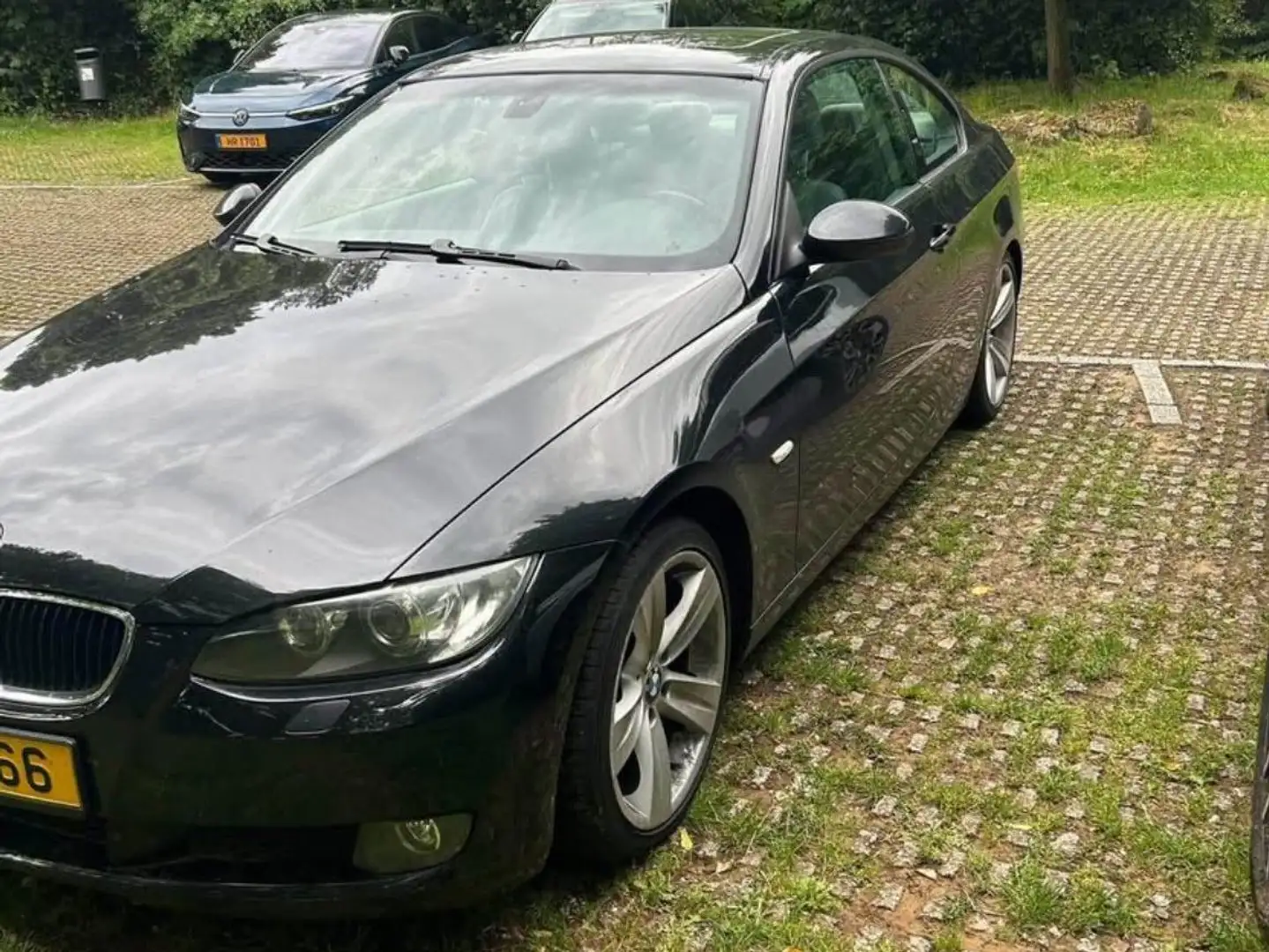 BMW 320 320d Coupe Noir - 1