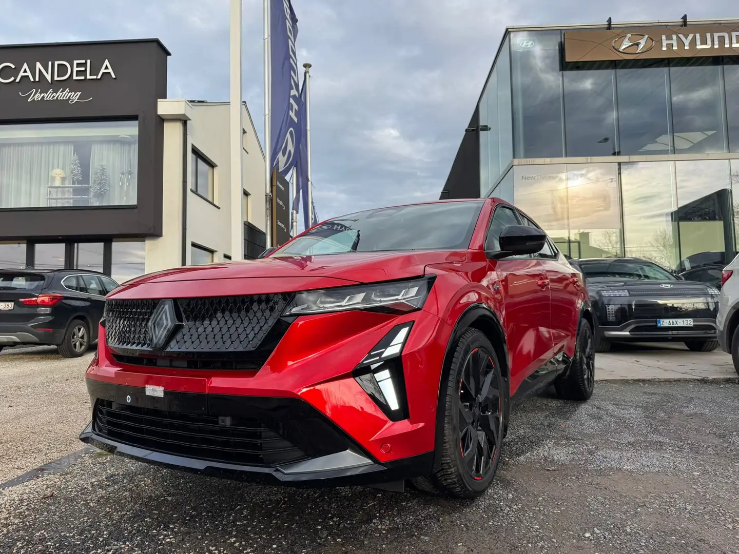 Renault Rafale Rafale E-TECH Full Hybrid 200 Esprit Alpine Rouge - 1