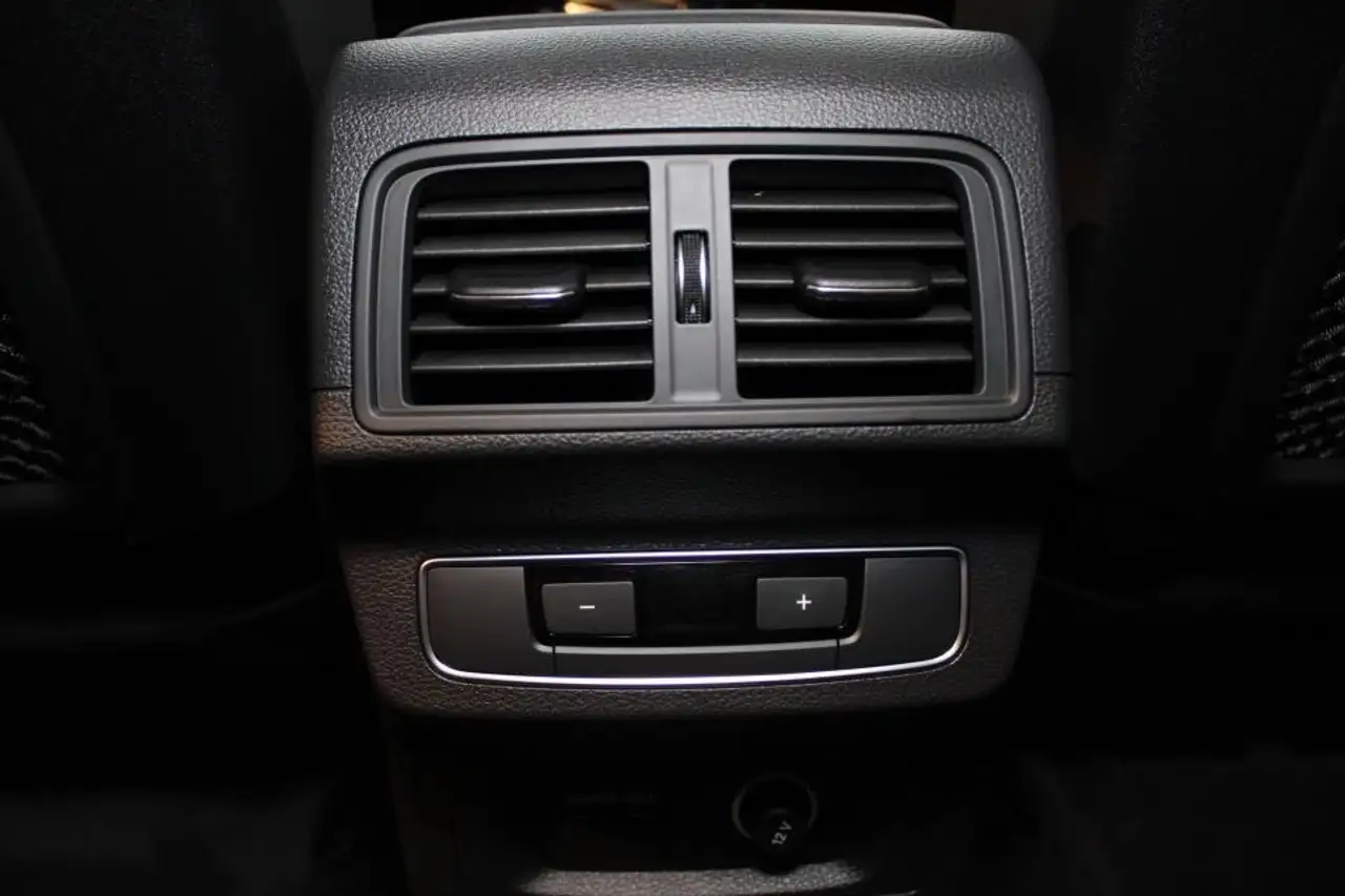 Audi Q5 снимка Audi Q5