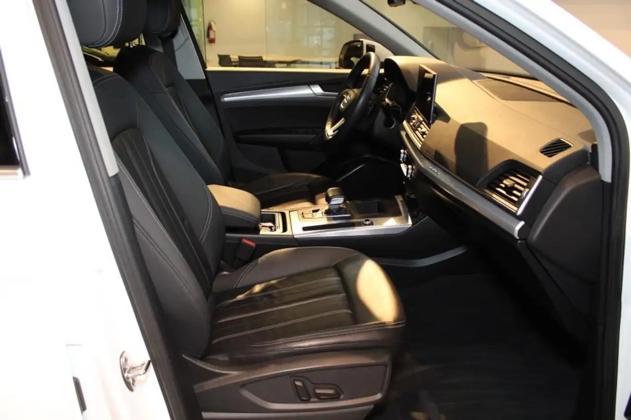 Audi Q5 снимка Audi Q5