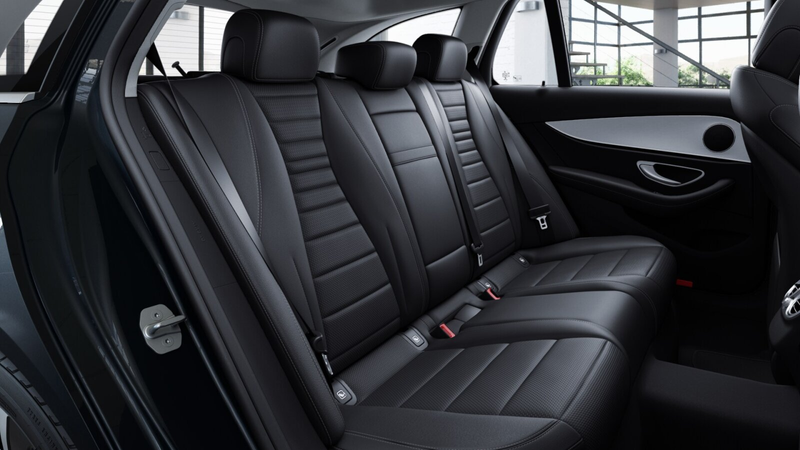 Mercedes-Benz E 220 E 220 d T AVANTGARDE Kamera Spur Totwink CarPlay — photo 8
