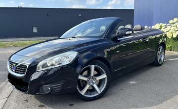 Cabriolet 2.4 D5 Momentum