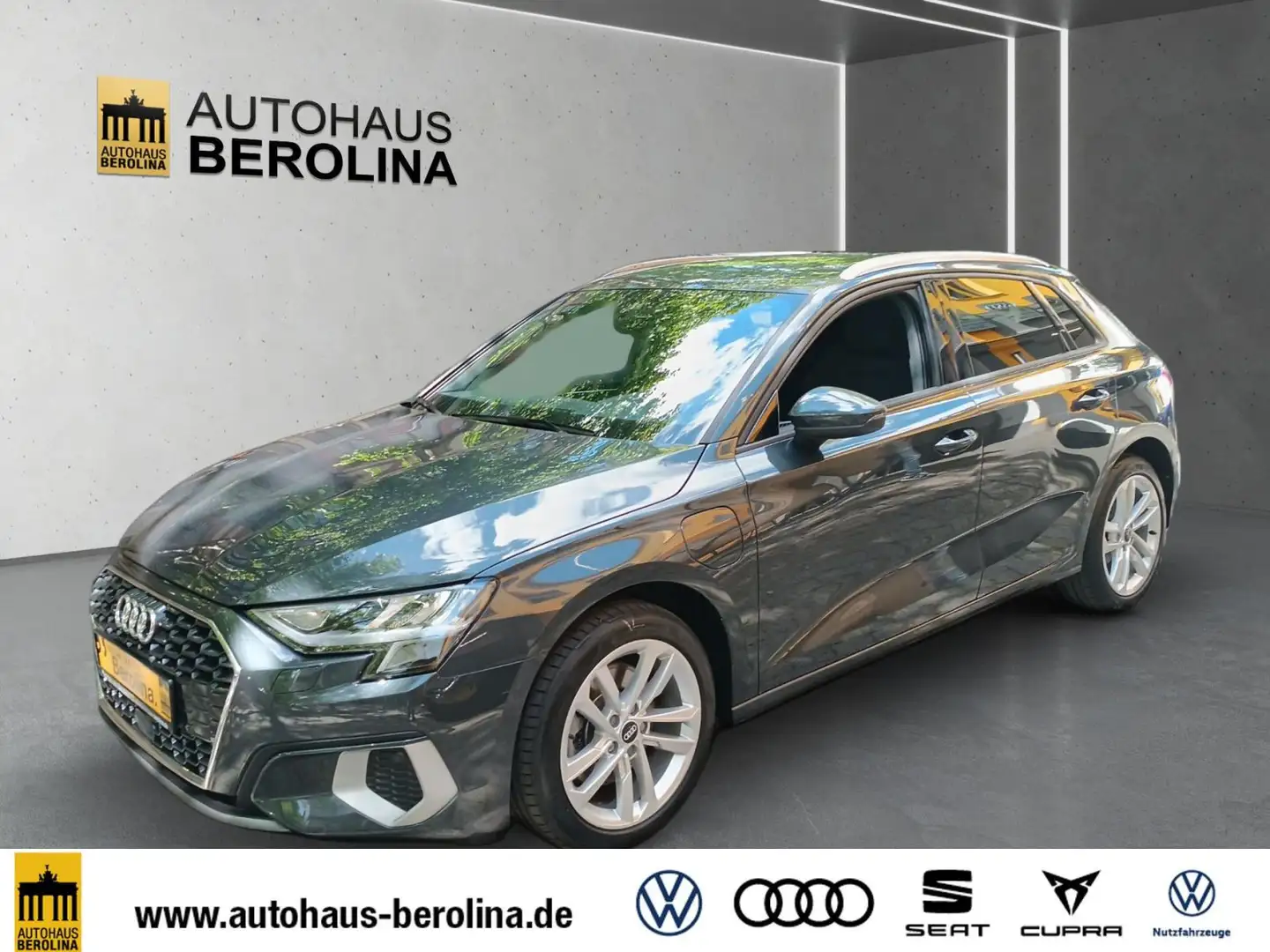 Audi A3 40 TFSI e Adv. S tronic *AHK*NAV+* Grijs - 2