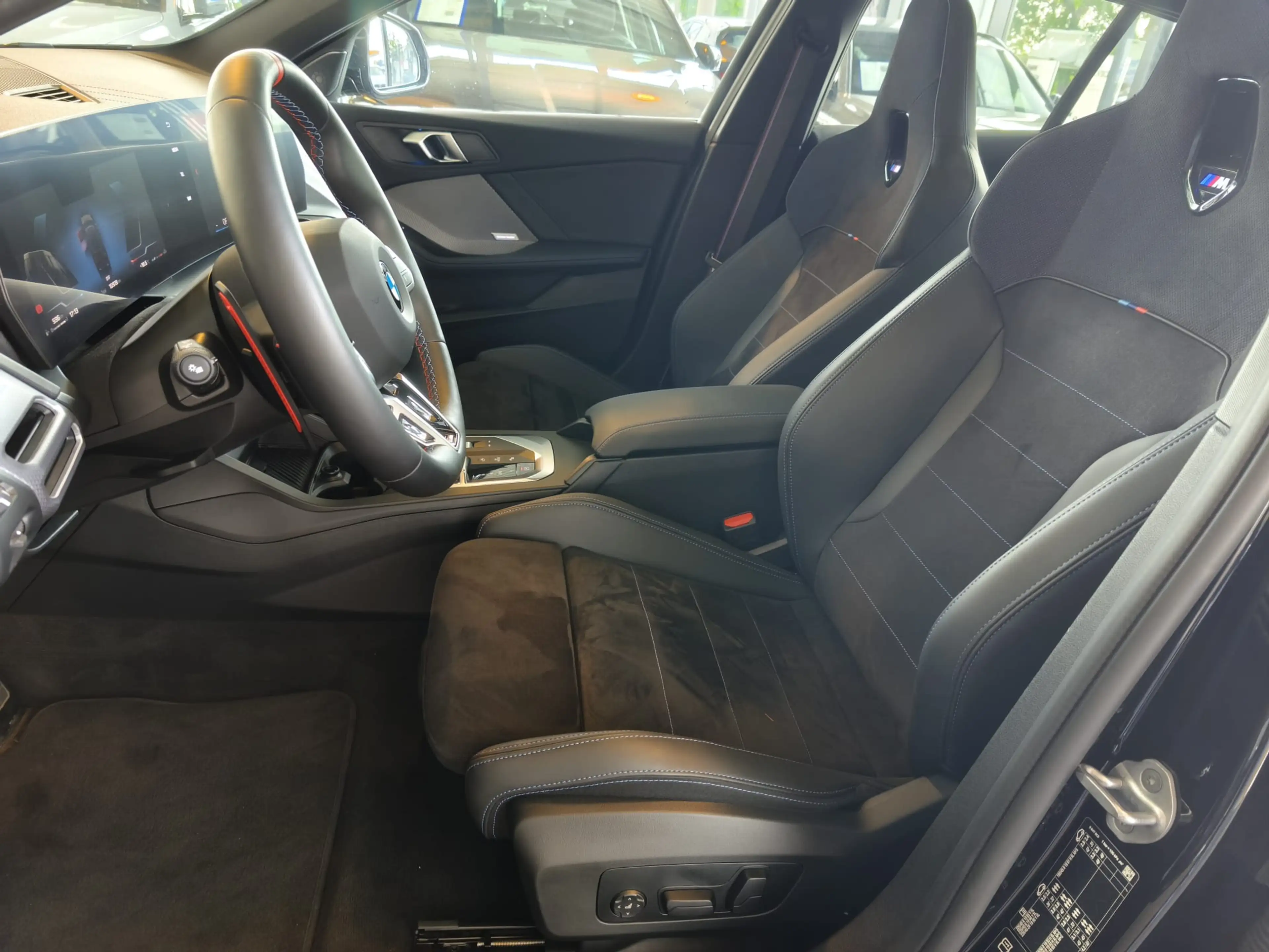 BMW M1 35 xDr M Sport Pro PANO/HUD/Memo/360°/M-Sitze — photo 8