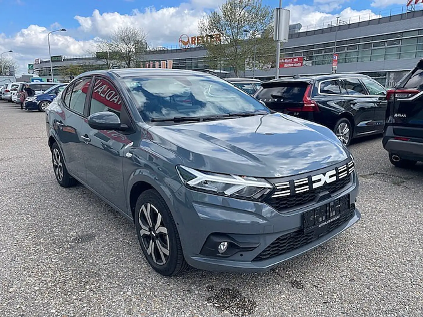 Dacia Logan MCV Ambiance TCe 90 S&S Grau - 2
