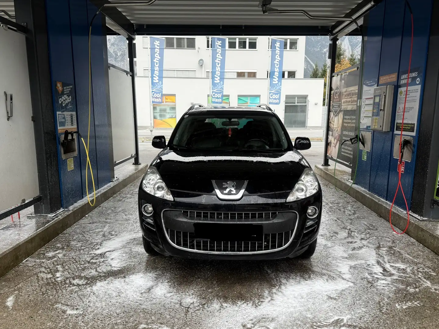 Peugeot 4007 2,2 HDi 160 FAP Exclusive Schwarz - 1