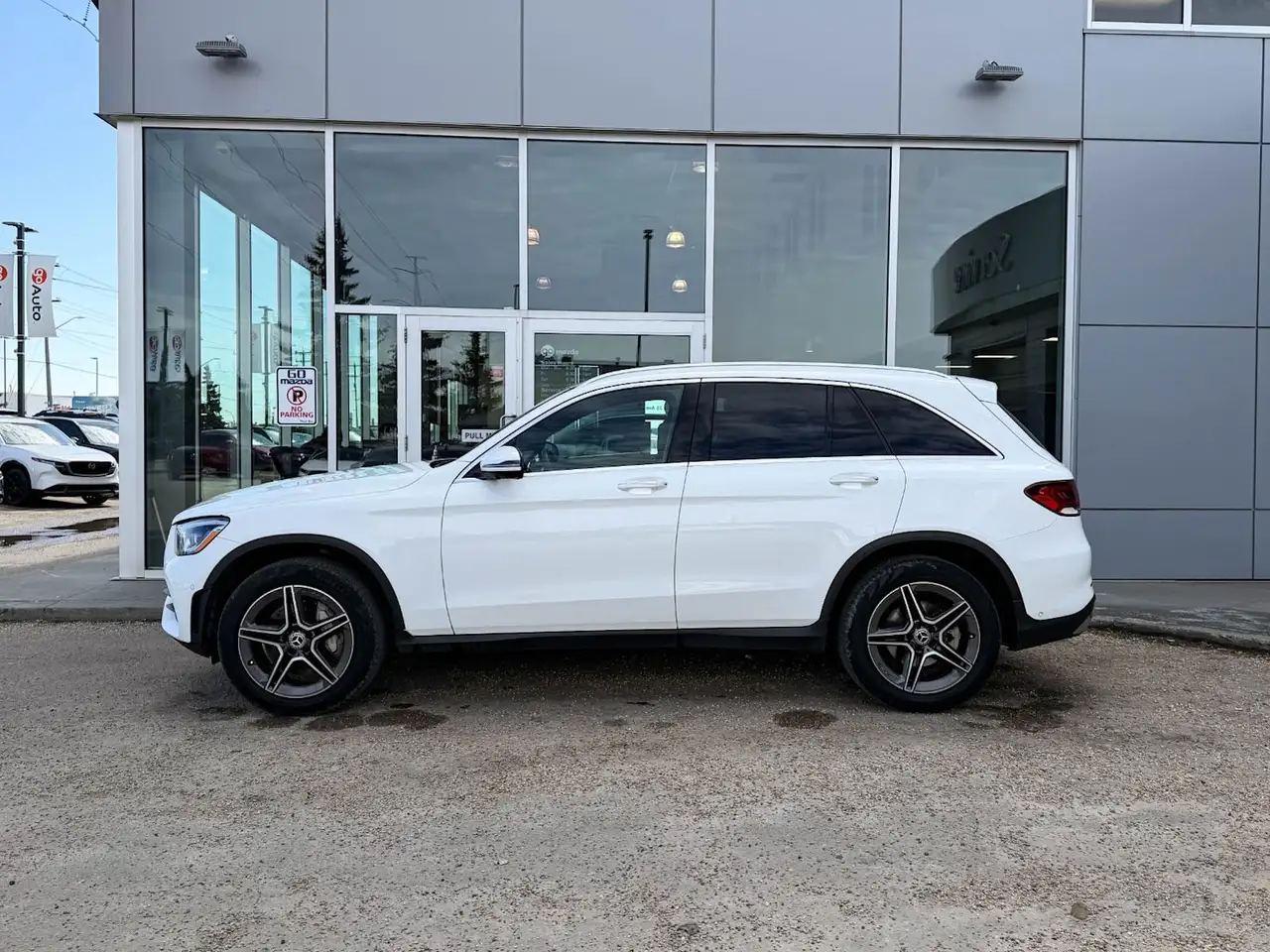 Mercedes-Benz GLC снимка Mercedes-Benz GLC