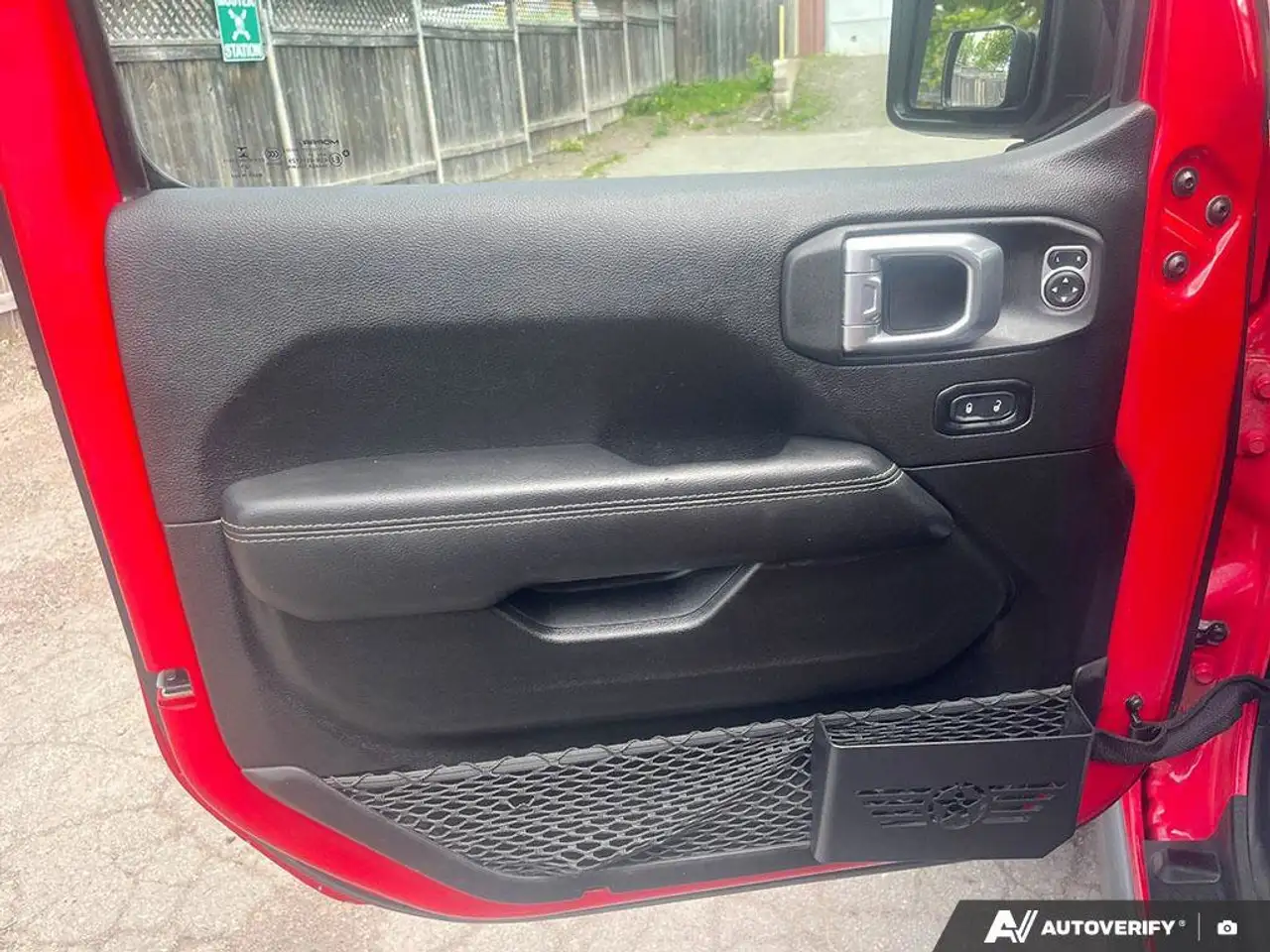 Jeep Gladiator снимка Jeep Gladiator