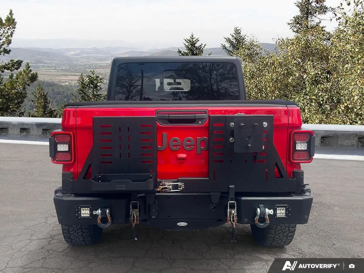 Jeep Gladiator снимка Jeep Gladiator