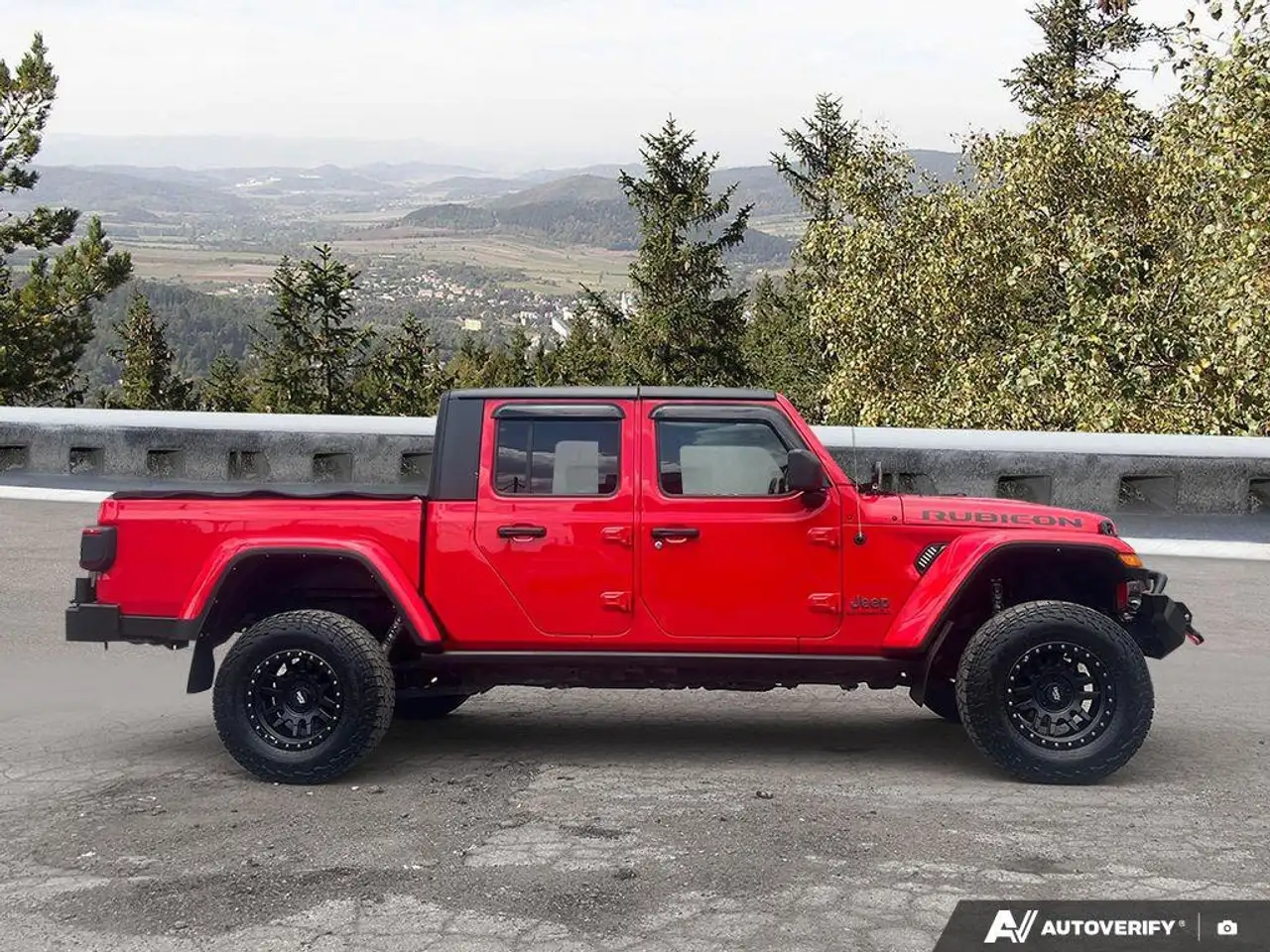 Jeep Gladiator снимка Jeep Gladiator