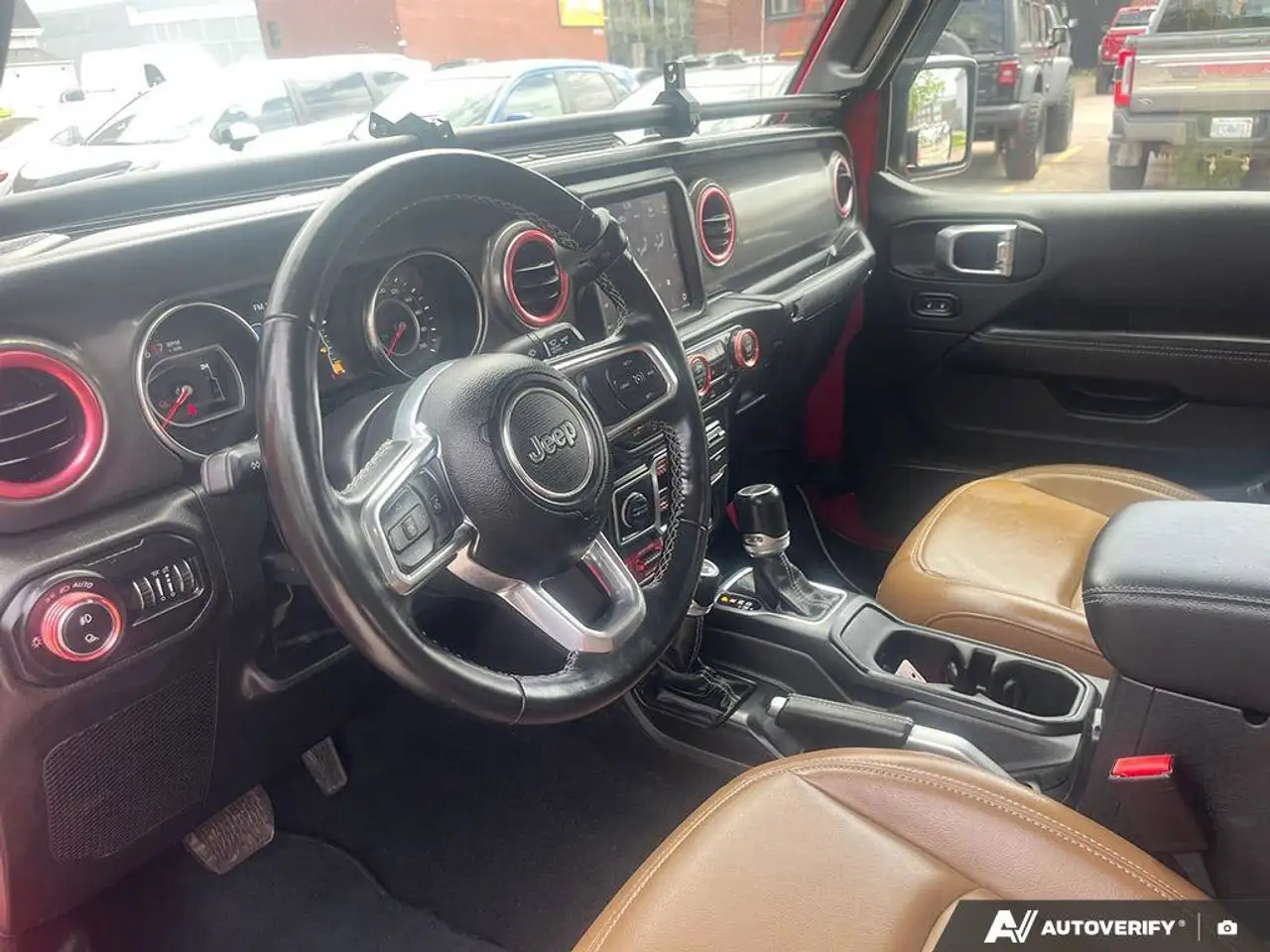 Jeep Gladiator снимка Jeep Gladiator