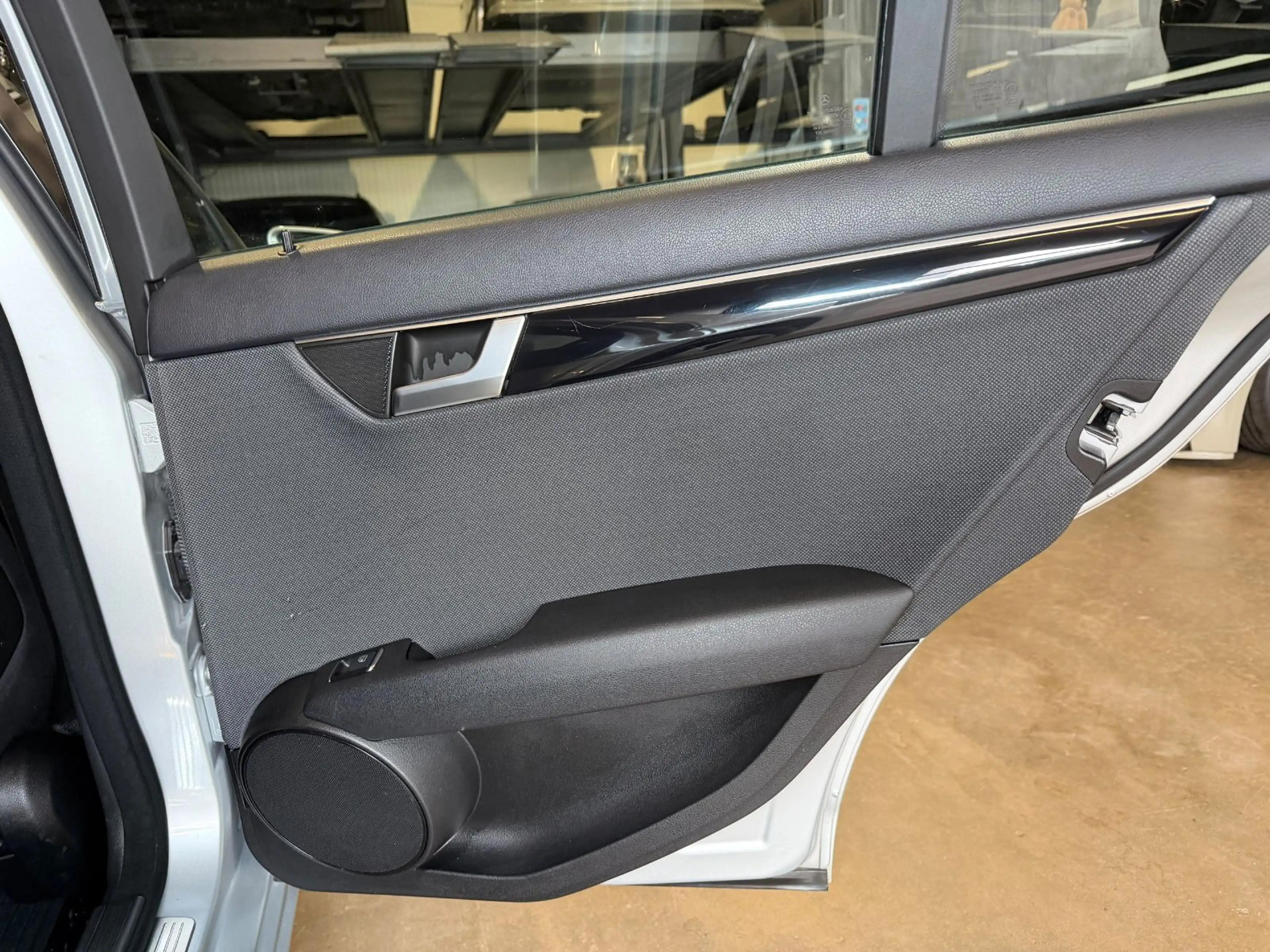 Mercedes-Benz C 220 C220 Lim. 2.HAND/NAVI/KLIMA/MFL — photo 15