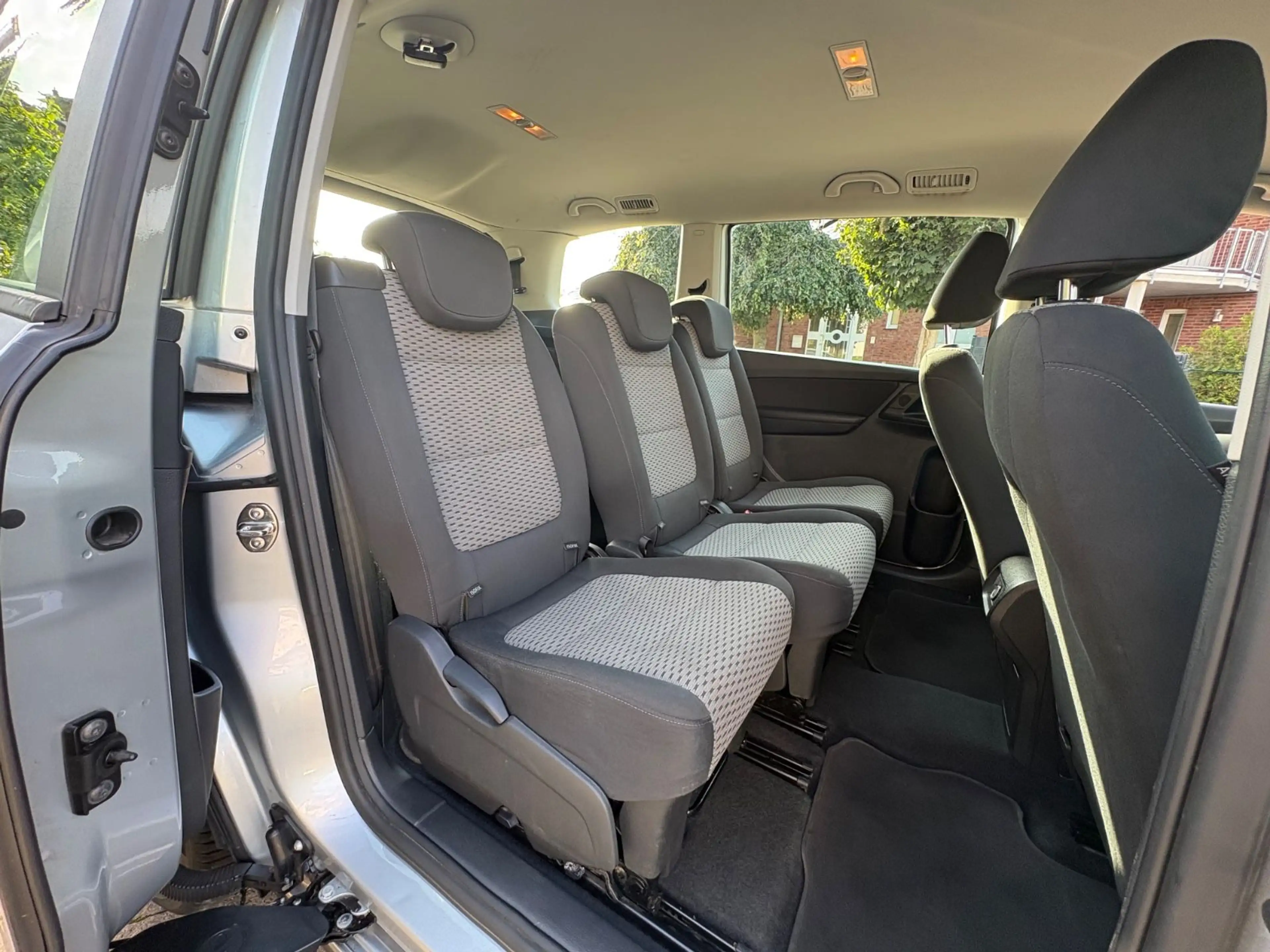 Volkswagen Sharan Trendline BMT/7 Sitzer/2 Hand/Scheckheft/ — photo 12
