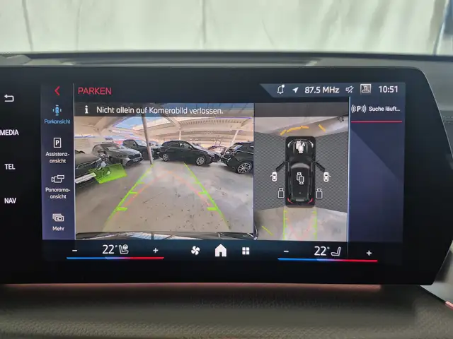 BMW X1 M35i xDrive M Sportpaket / AHK Ansicht 9