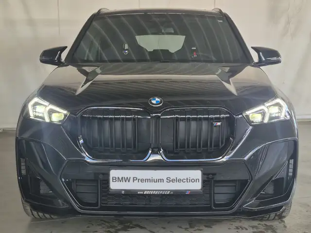 BMW X1 M35i xDrive M Sportpaket / AHK Ansicht 2