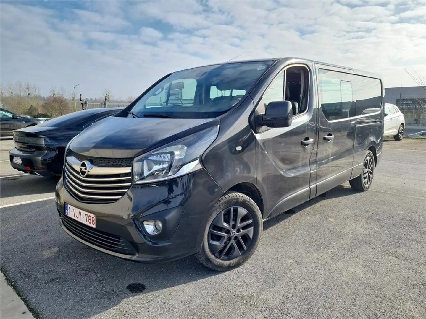 Opel Vivaro 1.6 CDTi L2H1 BiTurbo Ecofl. Life S/S Noir - 2