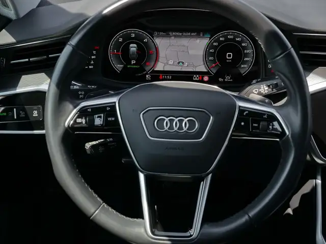 Audi A6 view 9