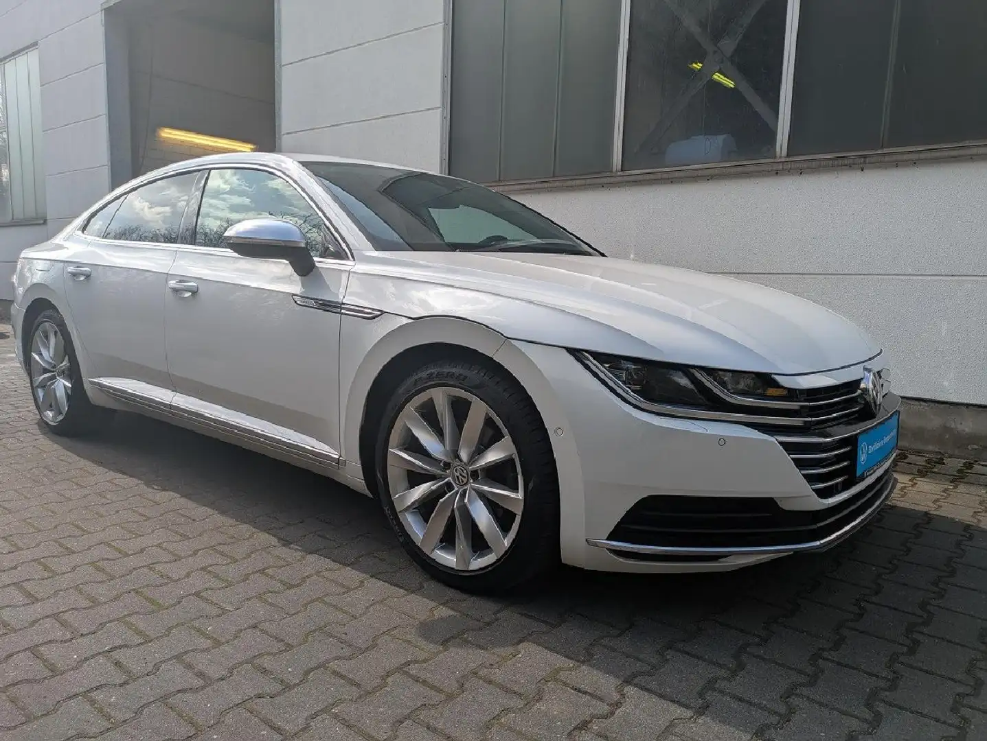 Volkswagen Arteon Arteon Elegance 2.0 TDI DSG *Navi,Kamera,Assist* Weiß - 2