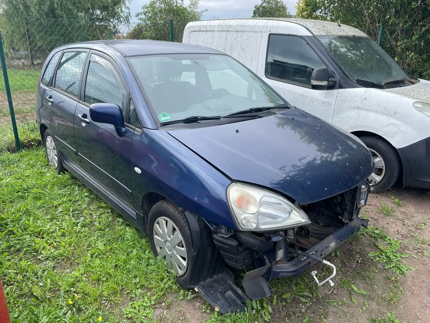 Suzuki Liana 1.6 - 1