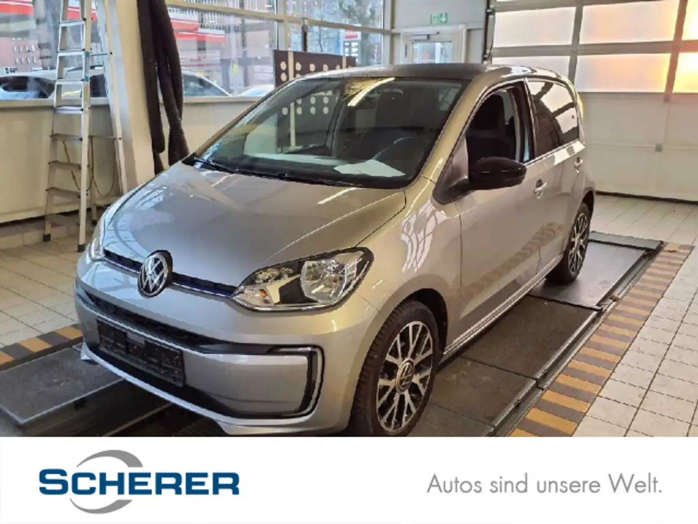 Volkswagen e-up! Style "Plus" SHZ PDC CCS GRA RearView Silber - 1