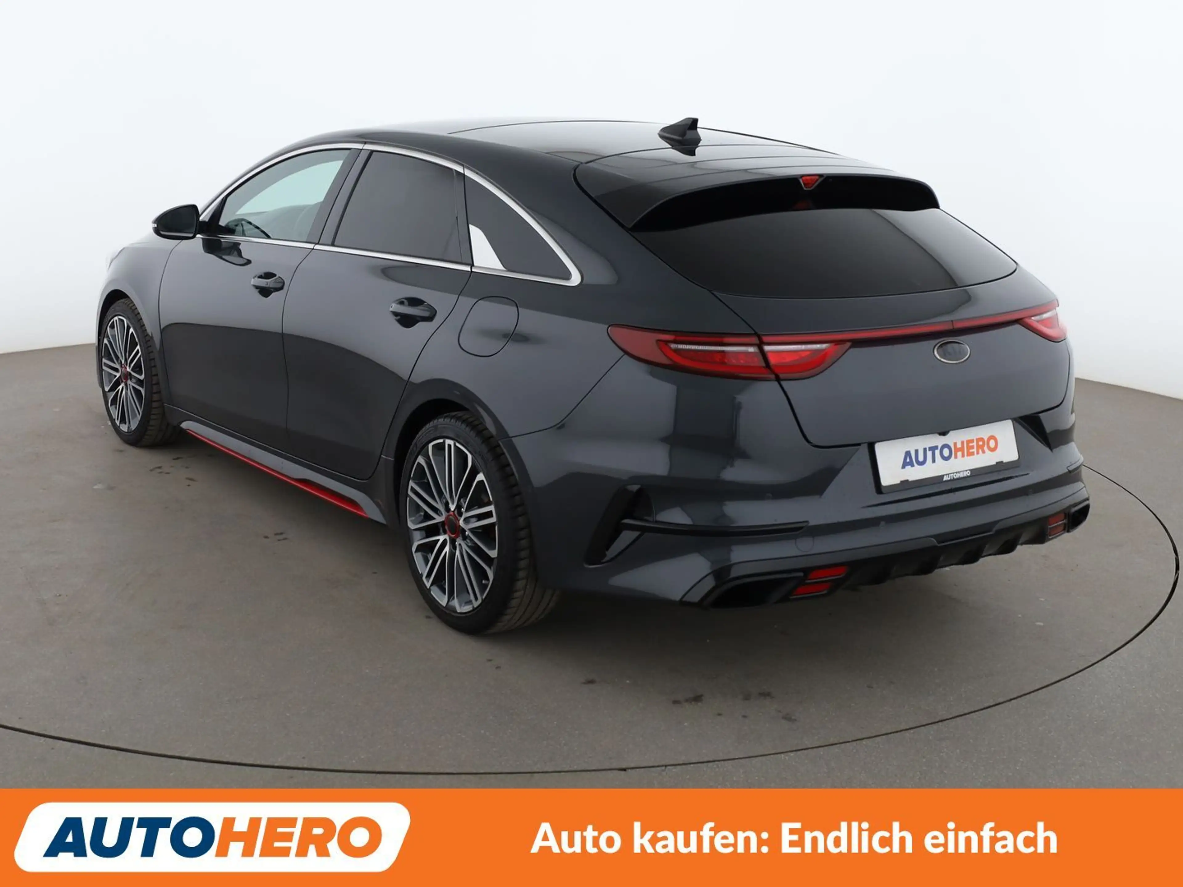 Kia ProCeed / pro_cee'd 1.6 TGDI GT — photo 4
