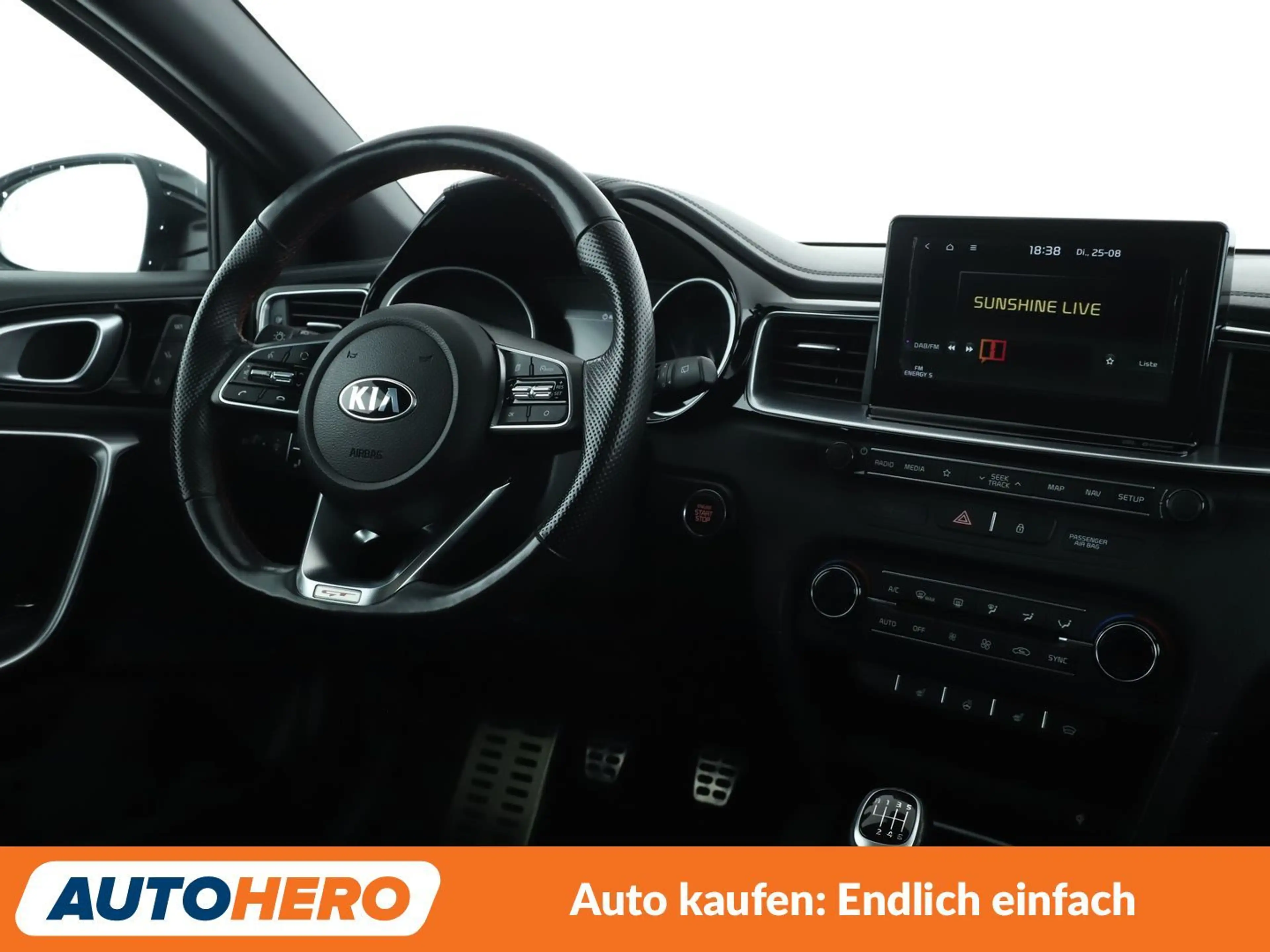 Kia ProCeed / pro_cee'd 1.6 TGDI GT — photo 13