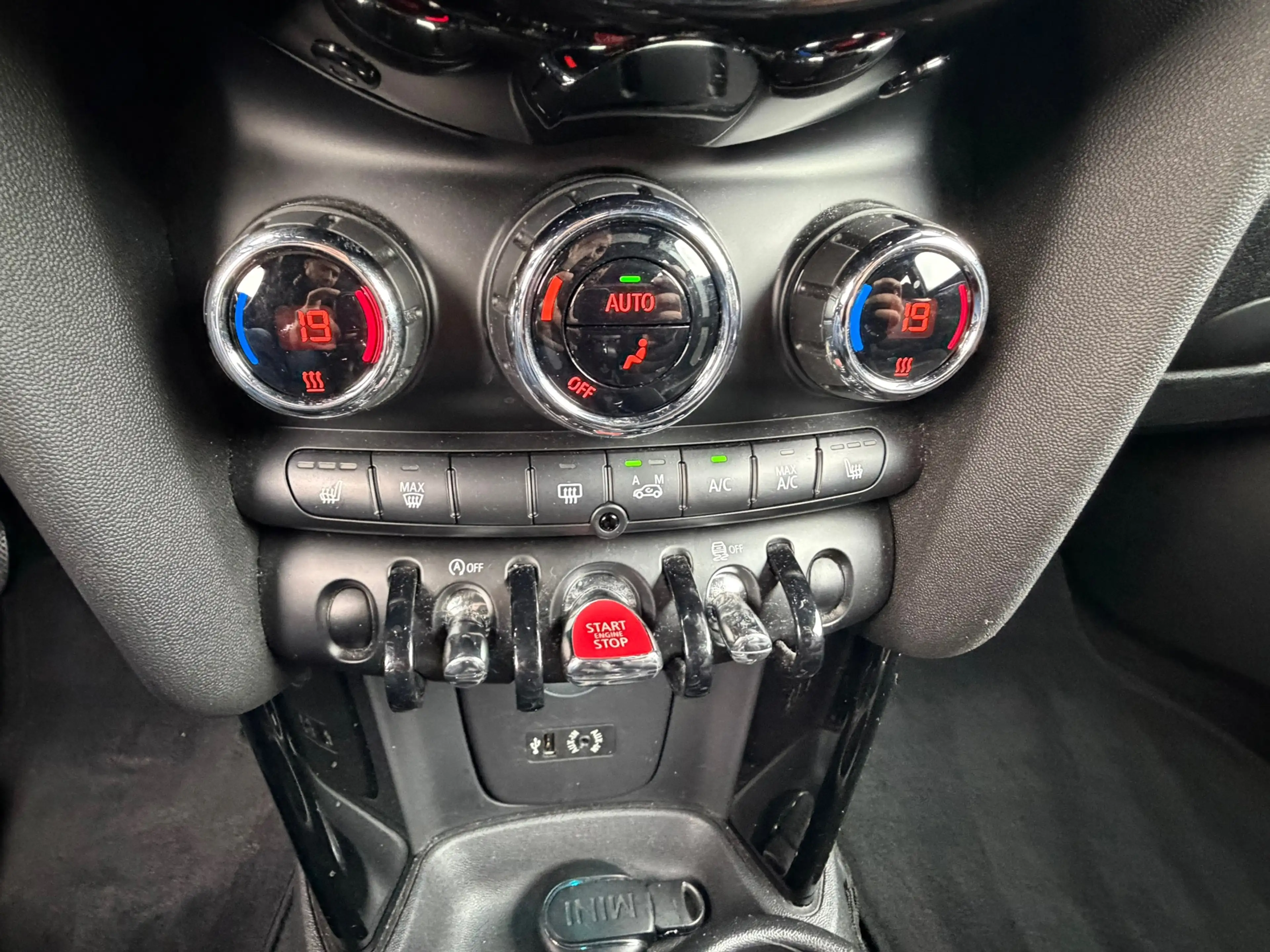 MINI Cooper 3-Deurs 1.5 NAVI/LED/PDC/ — photo 14