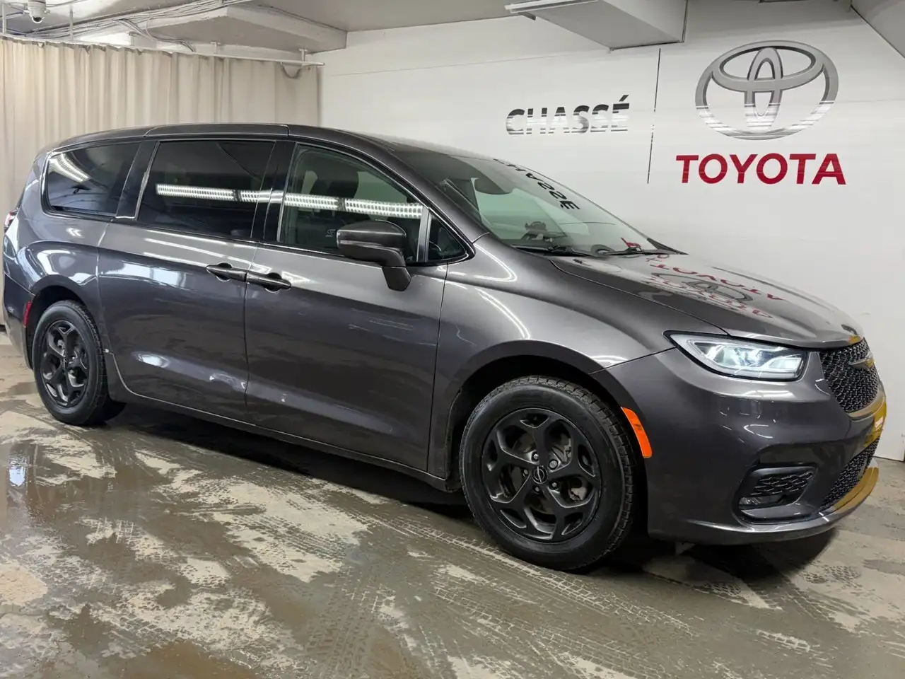 2022 Chrysler Pacifica