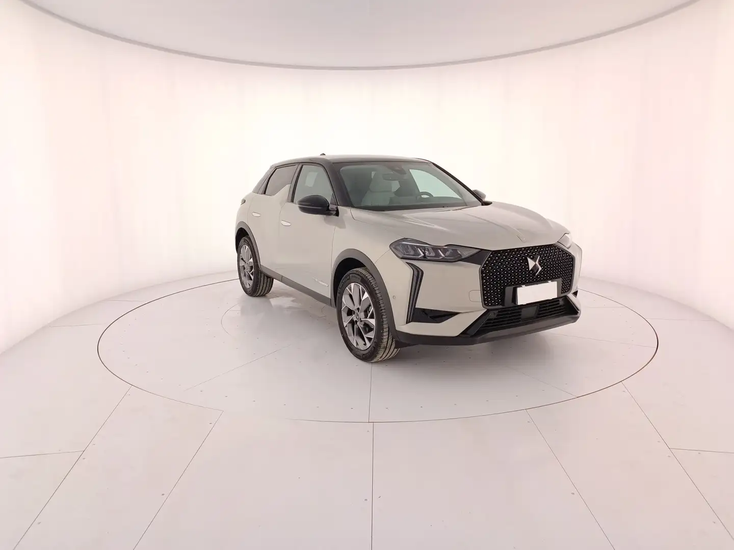 DS Automobiles DS 3 3 PureTech 130 aut. Esprit de Voyage Szürke - 2