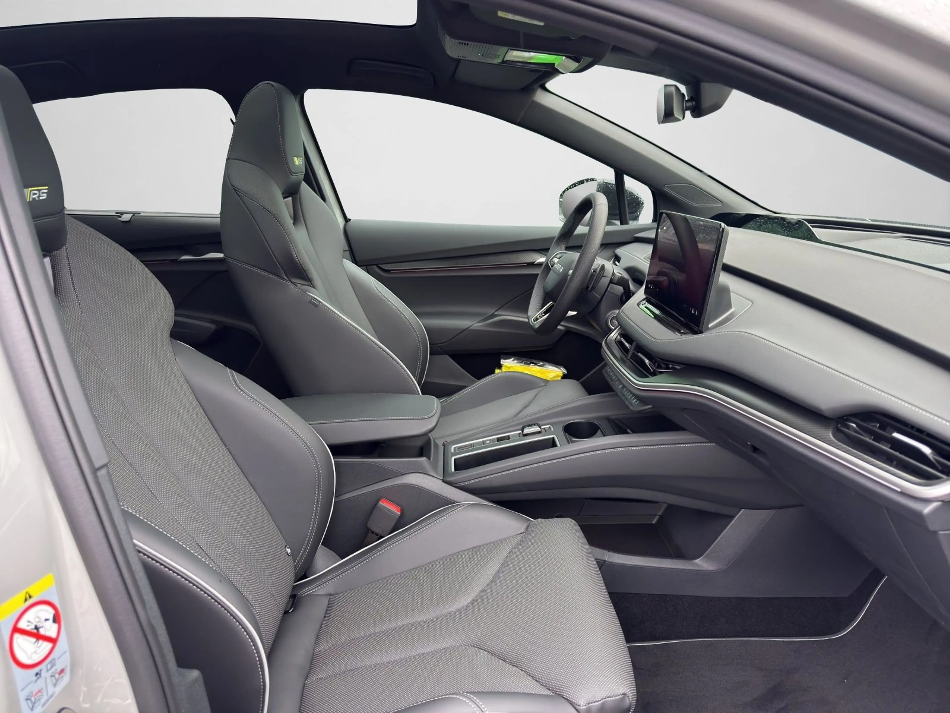 Skoda Enyaq Coupé RS ENYAQ Coupe RS 4x4 AHK 20" — photo 4