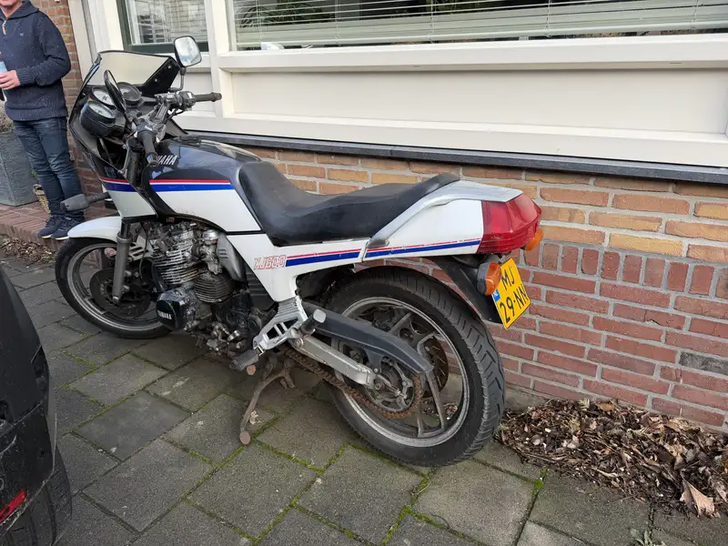 Yamaha XJ 600 - foto 3