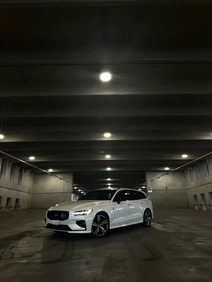 Volvo V60 снимка Volvo V60