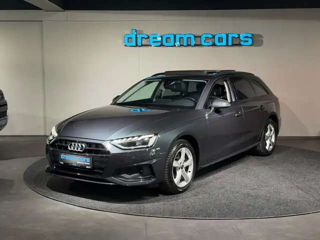 Audi A4 Avant view 10