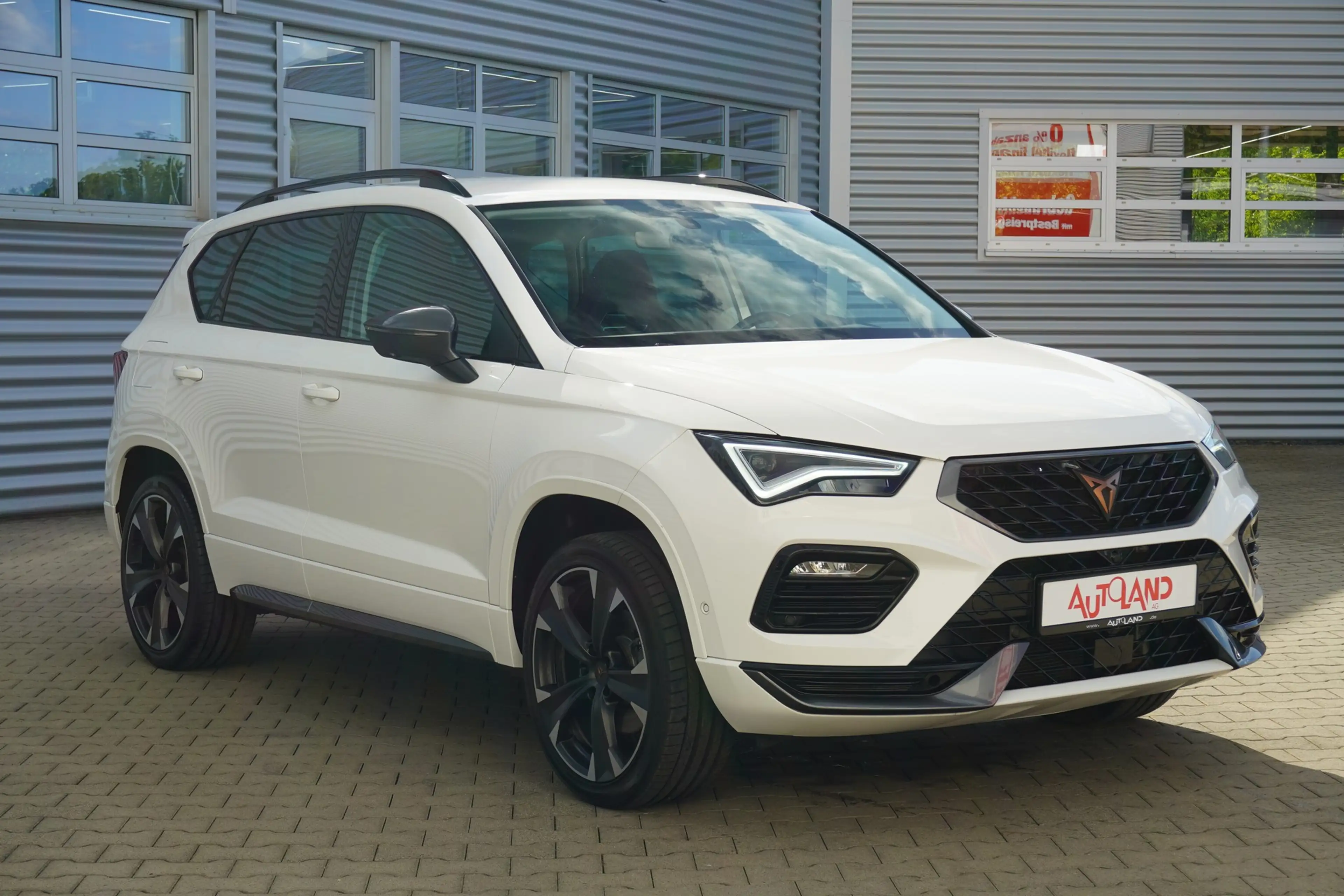 CUPRA Ateca 1.5 TSI DSG Kamera Sitzheizung DAB LED — photo 4