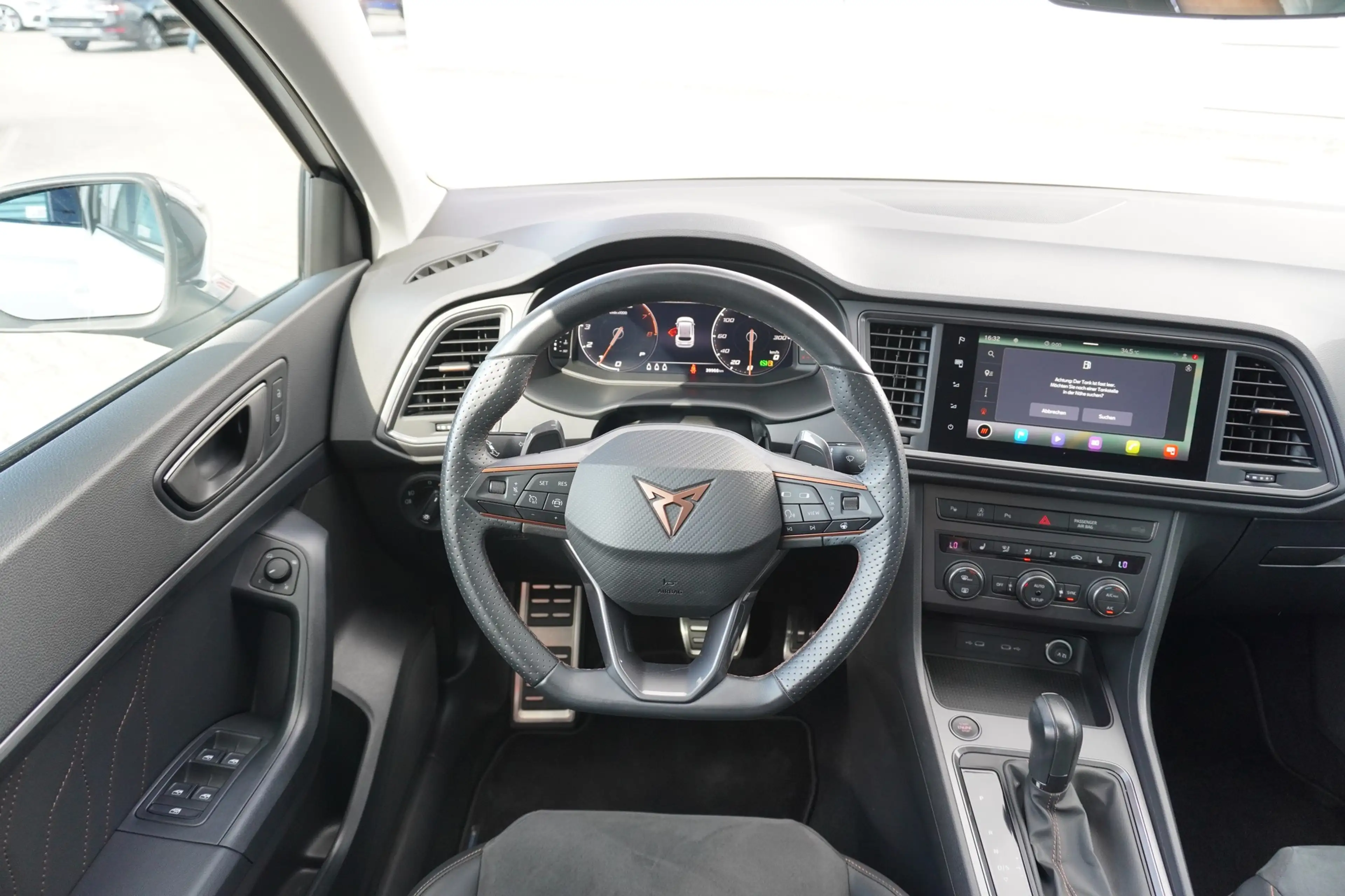 CUPRA Ateca 1.5 TSI DSG Kamera Sitzheizung DAB LED — photo 12