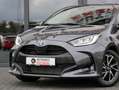 Toyota Yaris 1,5 VVT-i Hybrid Team D SHZ! LED! RFK! Grijs - thumbnail 2