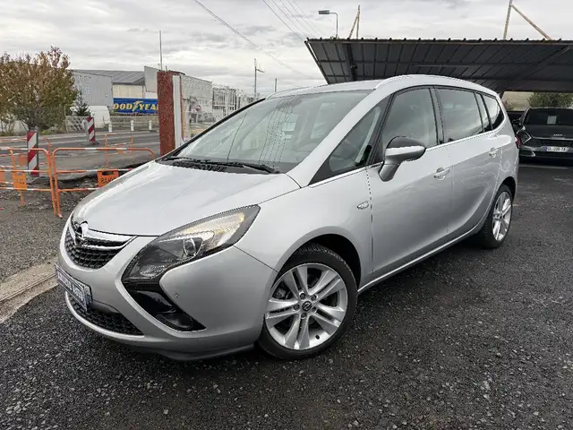 Opel Zafira Tourer 2.0 CDTI 165 ch Cosmo A