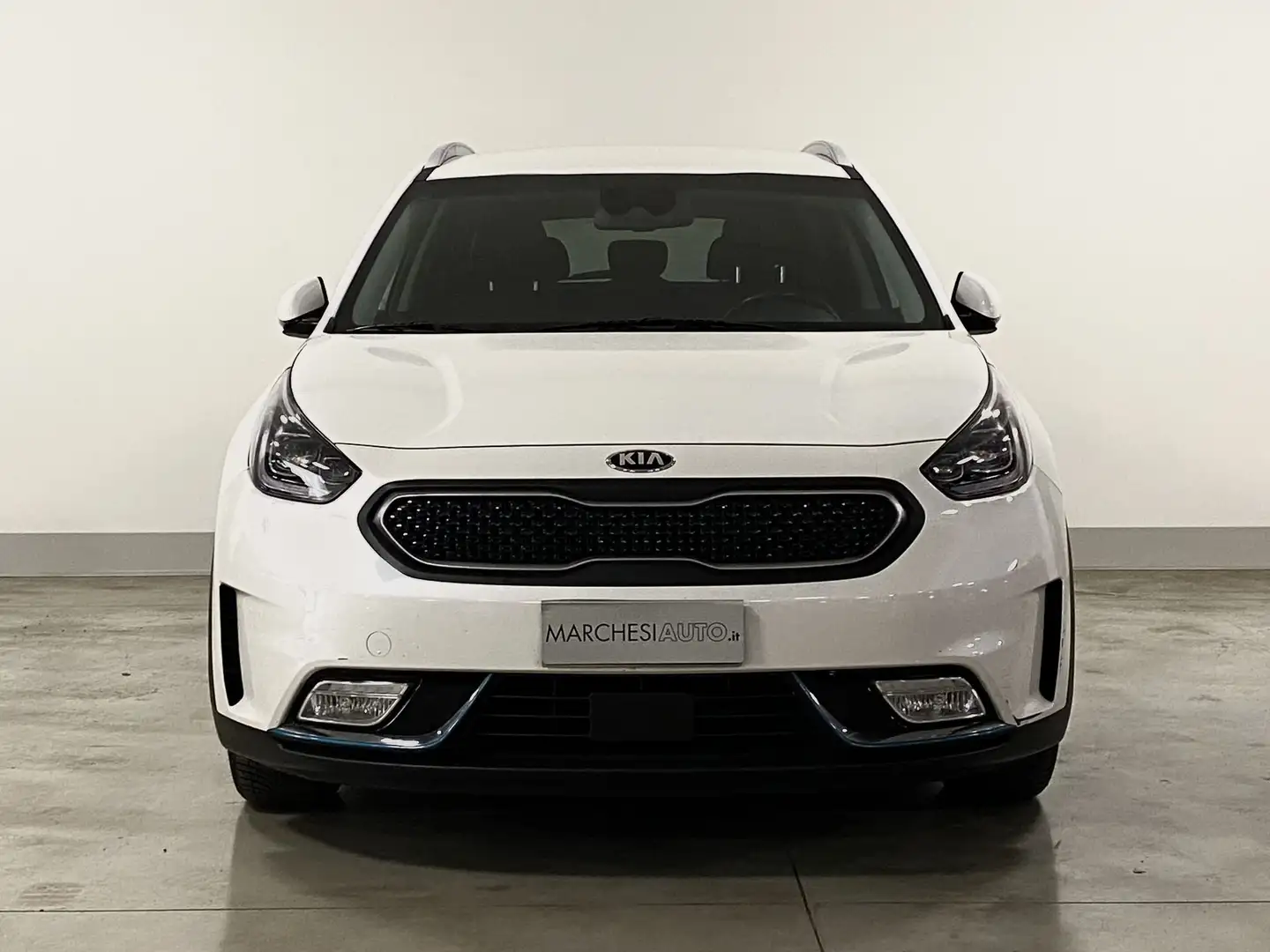 Kia Niro 1.6 GDi DCT PHEV Blanc - 1